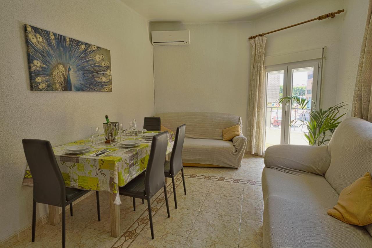 Summer House Bodega Castillos 3 *
